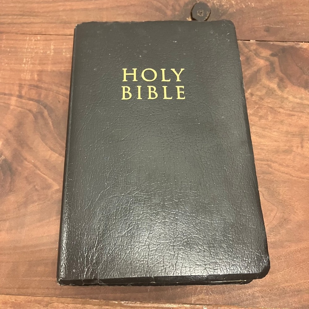 Holy Bible NIV Zondervan 2001 New International Version Gift and Award Bible